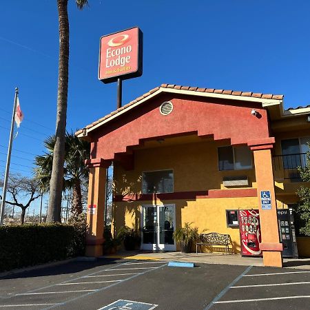 Econo Lodge Inn & Suites Lodi - Wine Country Area Exterior photo